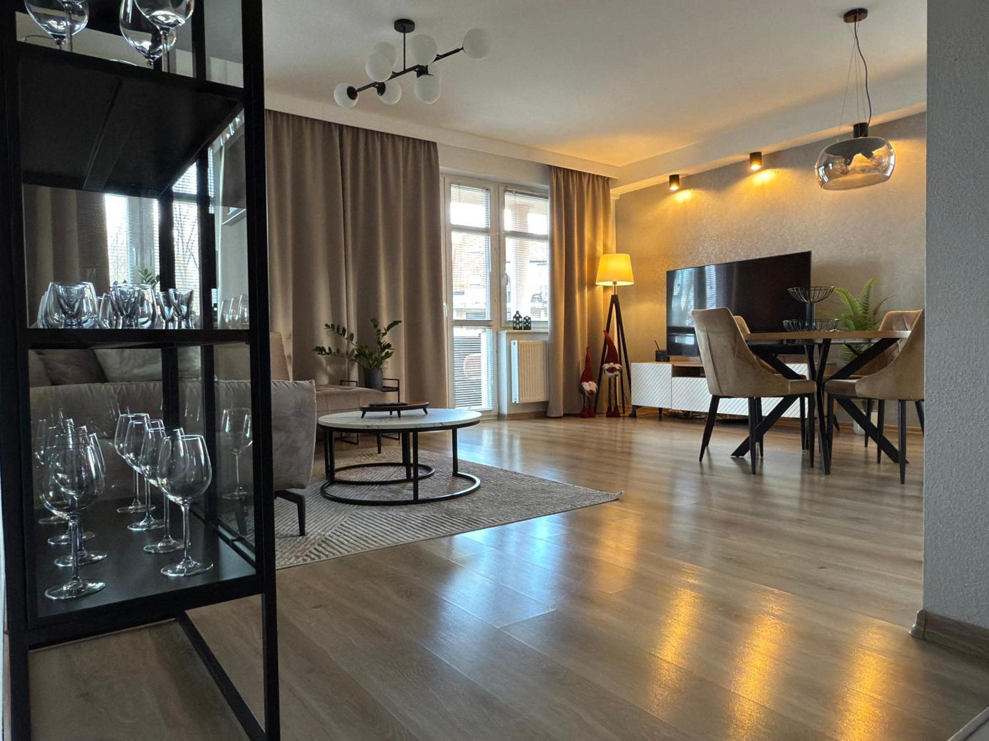 Apartament W Centrum Z Widokiem Na Jeziorko Kętrzyn Exteriér fotografie